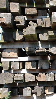 Altholz �Sortiment X� kubikmeterweise f�r echte Spezialisten