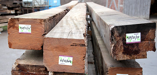 Bongossi – Balken 900 x 30 x 30 cm