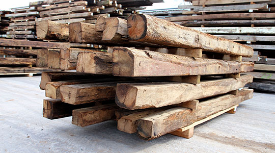 Preisgünstiges (und trotzdem gutes) Holz aus südwestlicher Richtung