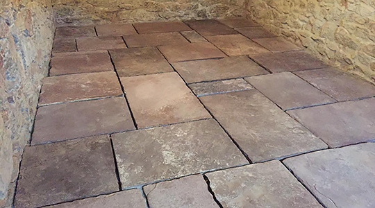 100 qm Sollingsandstein an den Oberrhein